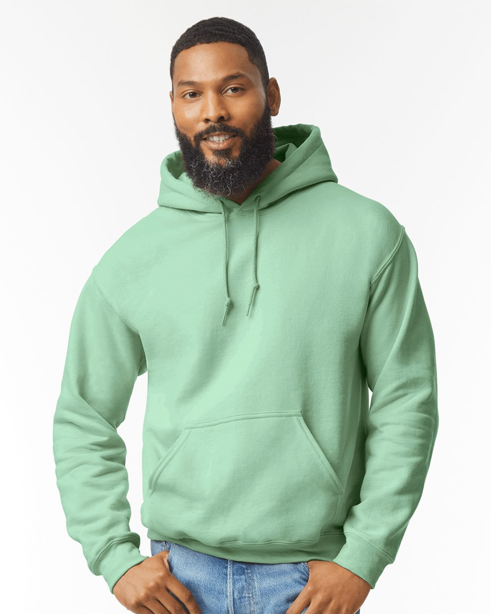  Heavy Blend Sweatshirt 